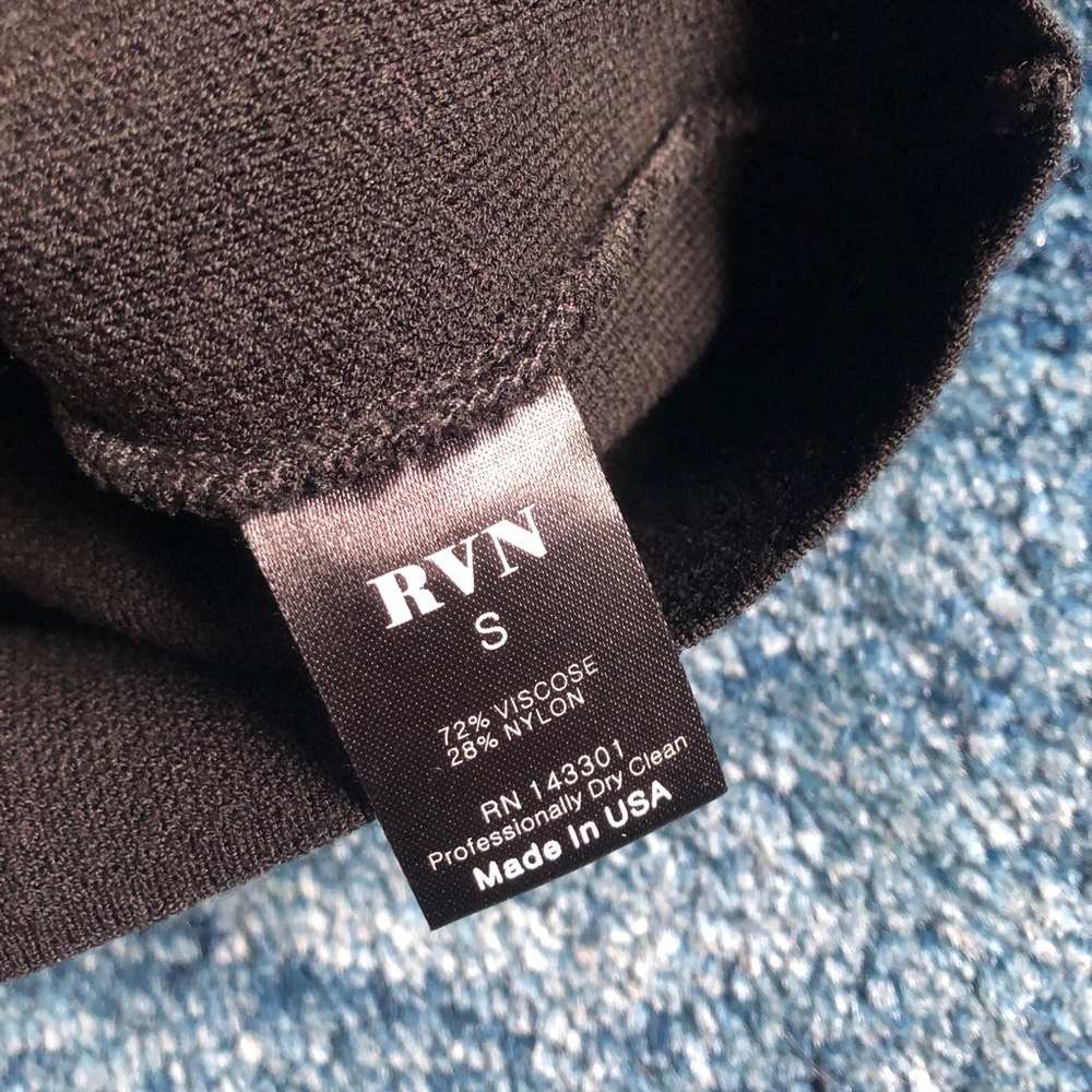 RVN One-Shoulder Top - Picture 5 of 6